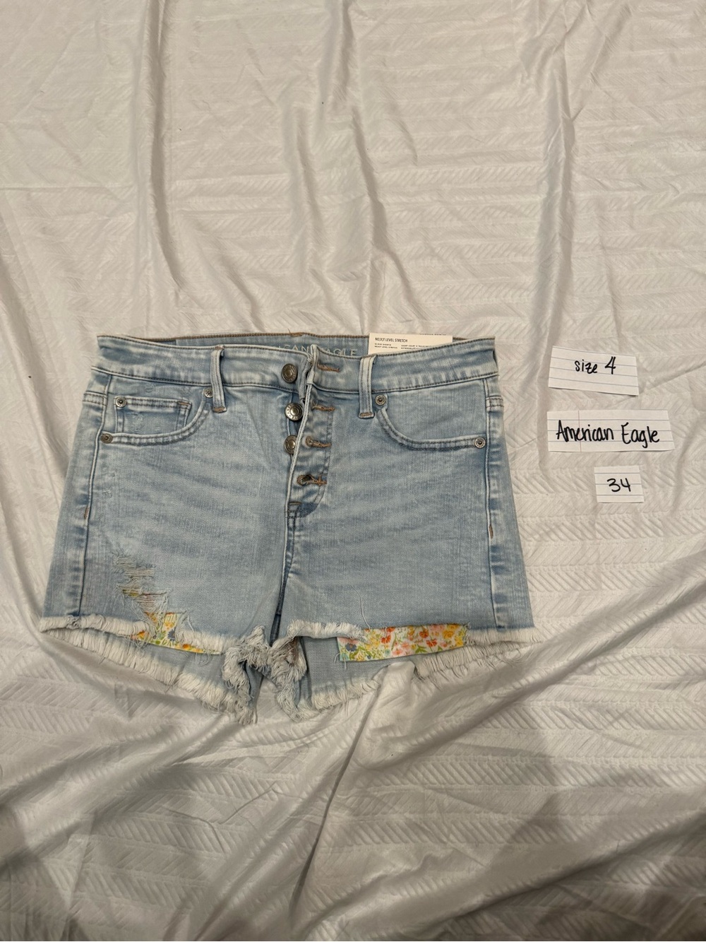 American Eagle Light Blue Denim Button-Fly Women's Shorts hi rise